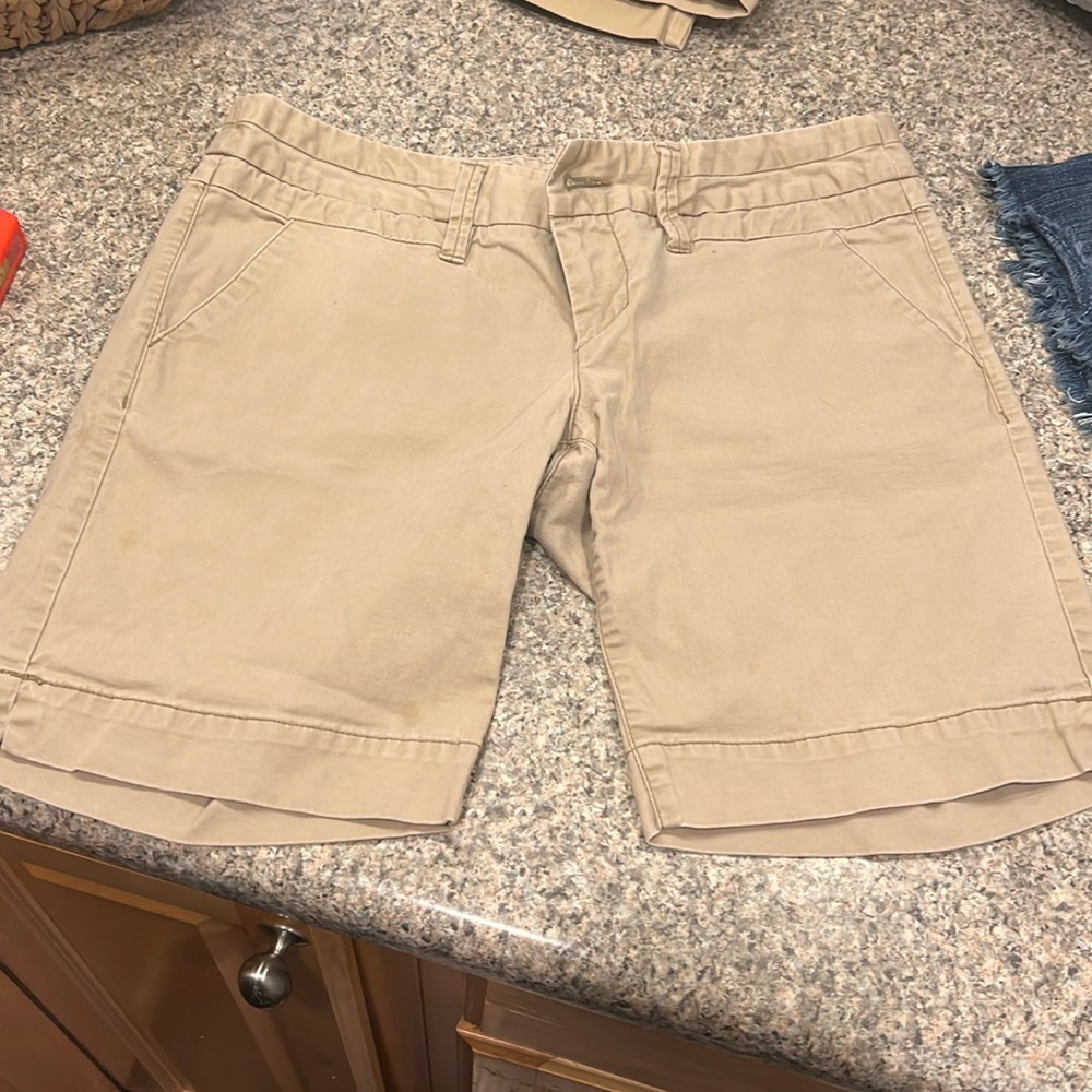 American Eagle Bermuda Shorts
